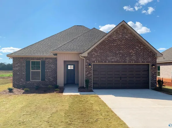 204 Willie Sanders Dr, Madison, AL 35756