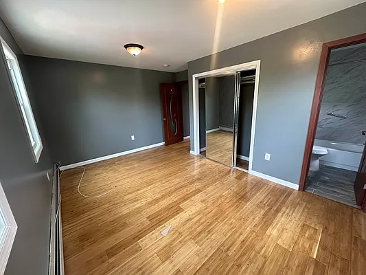 Rented by R New York | media 18