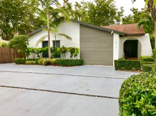 11616 SW 34th Ln, Miami, FL 33165