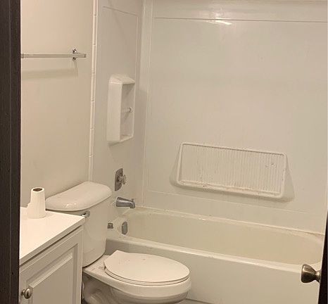 4th image of 4337 Centennial Ct #4