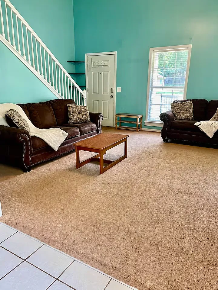 4 bed, 1845 sqft, $3,300 — Photo 3
