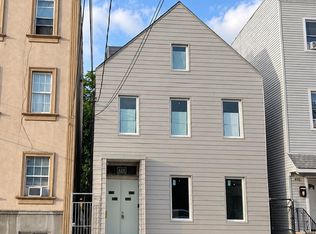 418 Walnut St, Newark, NJ 07105