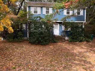 11 Scott Dr, North Easton, MA 02356