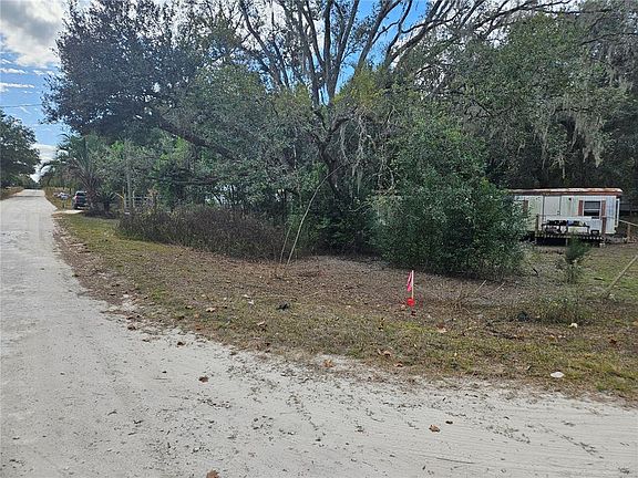 4th image of 15950 NE 4TH PLACE LOT 13