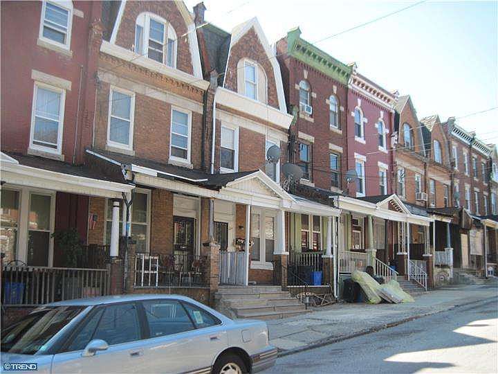 2nd image of 222 Apsley St
