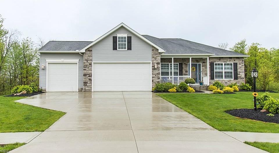 1st image of 10176 Kendall Ln
