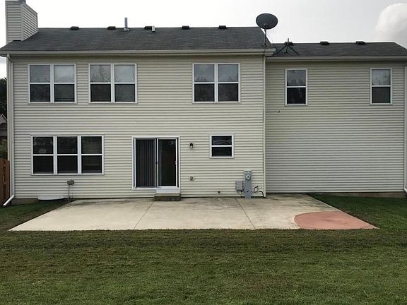 2nd image of 299 Heatherfield Ln
