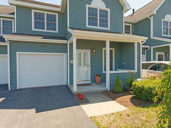 2nd image of 21 Cliffside Dr