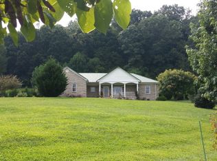 444 Mackie Rd, Sparta, TN 38583