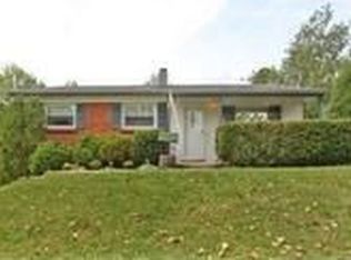 3033 Fiddlers Green Rd, Cincinnati, OH 45248