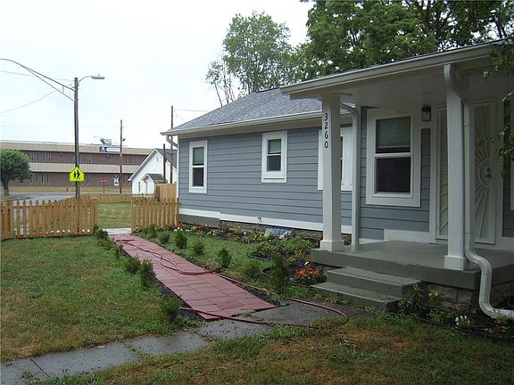 4th image of 3260 N Drexel Ave