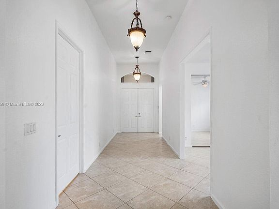 2nd image of 8756 Via Tuscany Dr