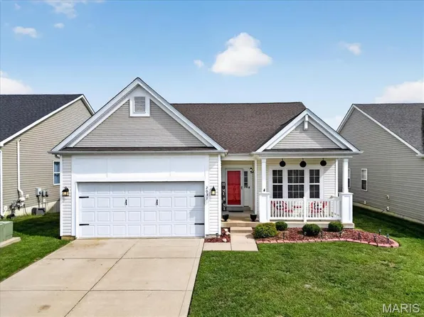2031 Preston Woods Pkwy, Lake Saint Louis, MO 63367