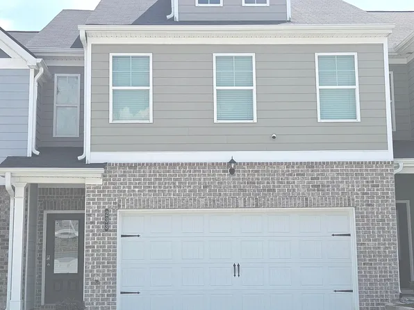 233 Switcher Ct, Union City, GA 30291