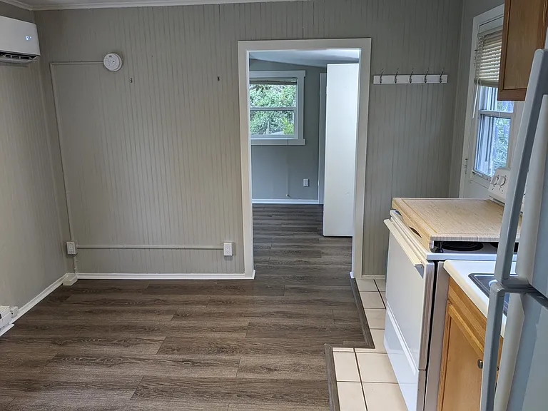 571A Aguajito Rd — Photo 11