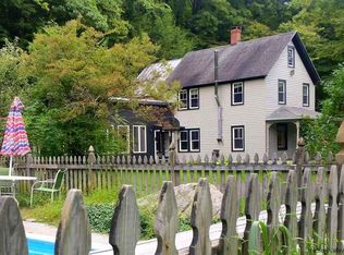 13 Macdaniel Rd, Shady, NY 12409