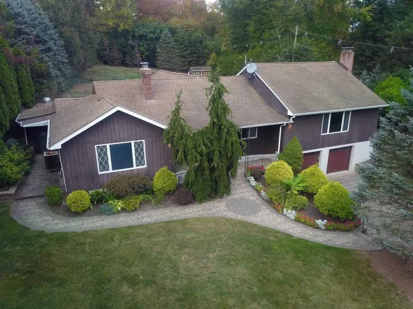 78 Lincoln St, East Hanover, NJ 07936