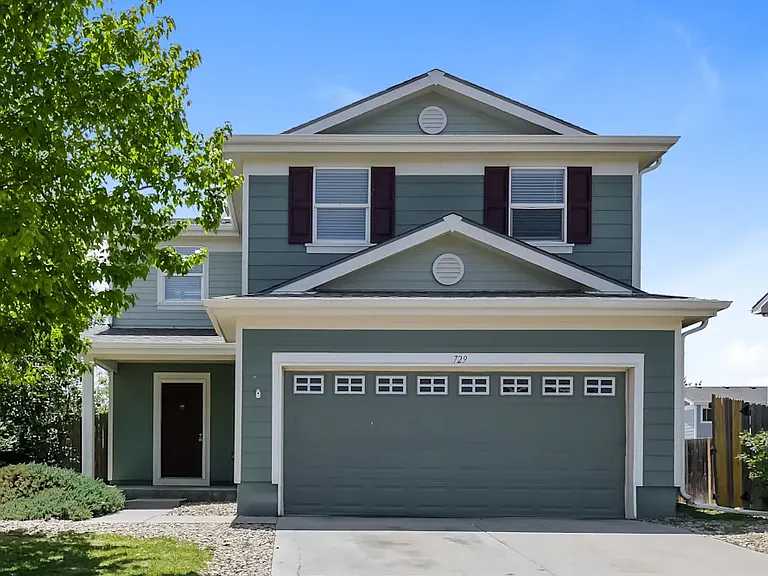 723 Canyon Ln — Photo 1