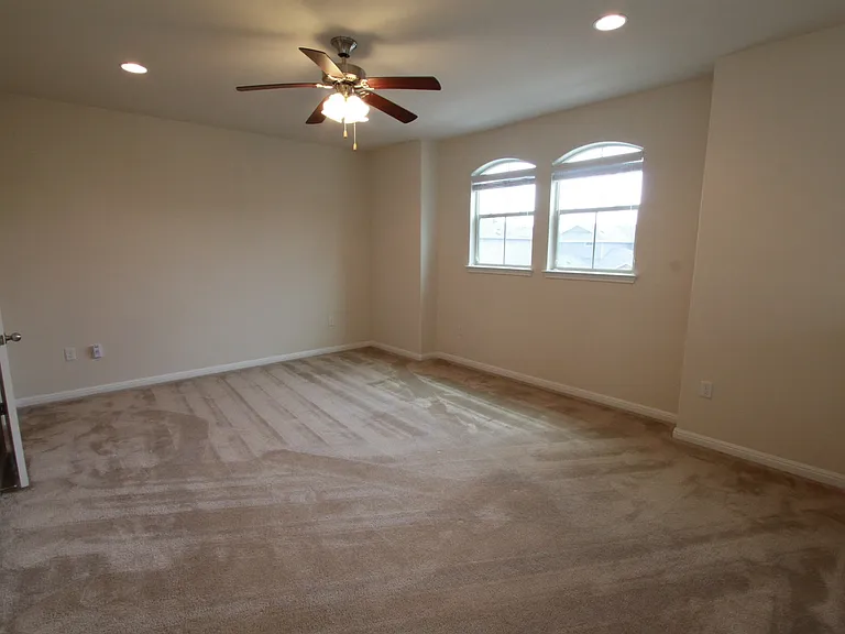 9304 Lost Bridge Ln #43 — Photo 23
