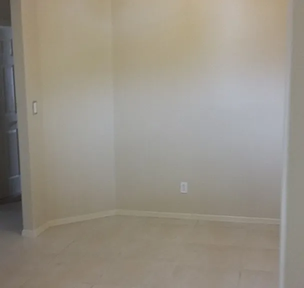 205 Bay Club Dr — Photo 3