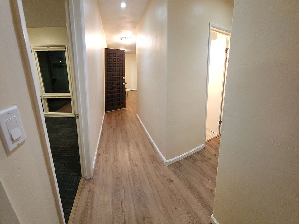 1st image of 287 Highland Dr