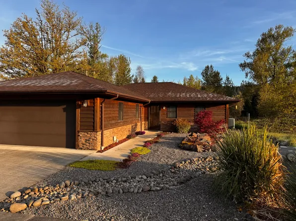 48445 Roaring Rapids Way, Oakridge, OR 97463