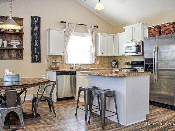 5th image of 848 Cobblestone Way Dr SE #4