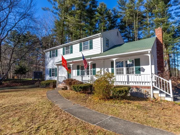 32 Stag Dr, Billerica, MA 01821