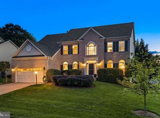 20563 Quarterpath Trace Cir, Sterling, VA 20165