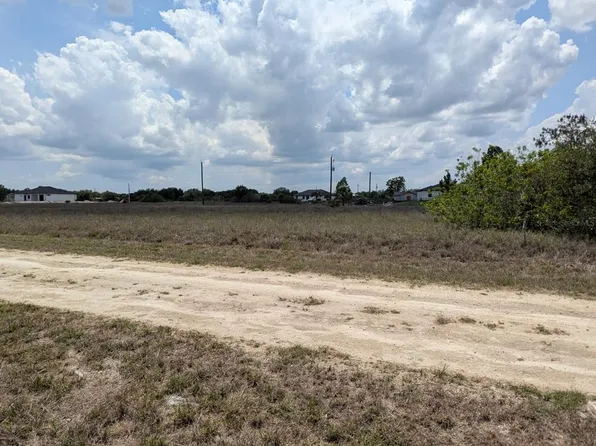 1721 WELLS AVENUE LOT 23, LEHIGH ACRES, FL 33972