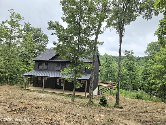 2nd image of 1045 Hunting Grounds Rd