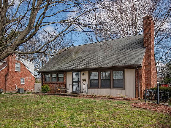 5th image of 3307 Wellingmoor Ave