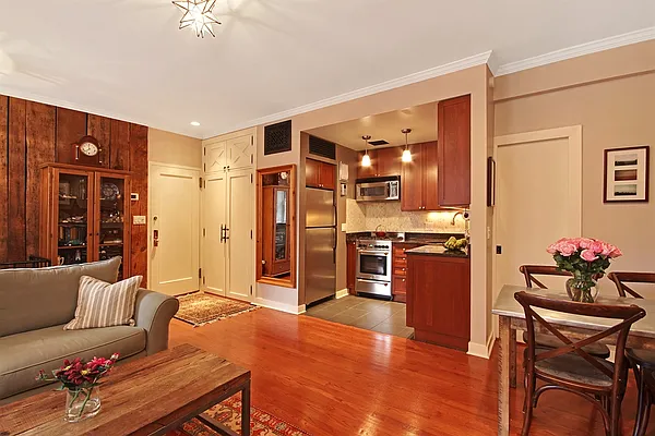 Sold by Corcoran | media 8