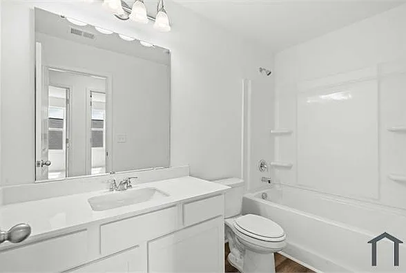 1270 Herring Dr — Photo 11