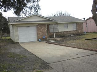 6224 Silvery Moon Dr, Dallas, TX 75241