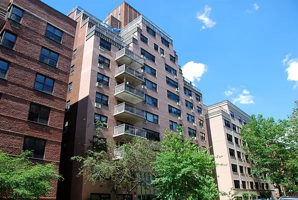 Rented by Voro, LLC | media 13