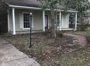 9312 Live Oak Ave, Ocean Springs, MS 39564