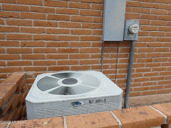 3rd image of 2950 W Neosha St
