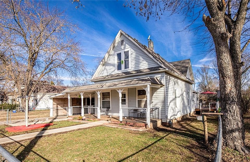 1869 S Broadway, Amoret, MO 64722 Zillow