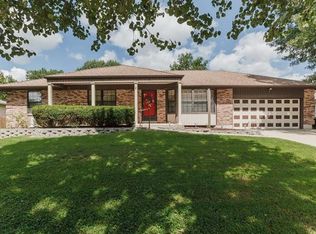 10427 Freedom Ct, Saint Louis, MO