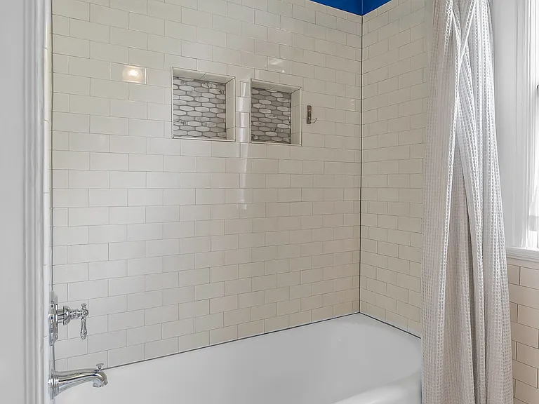 539 Atkins Ave — Photo 10