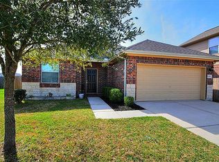 4814 Flamingo Bay Cir, Baytown, TX 77523