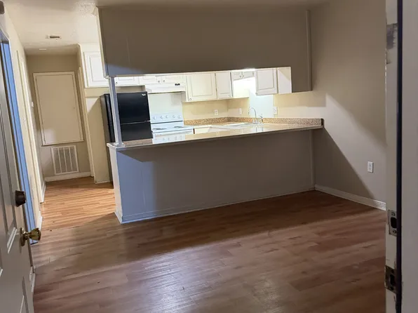 125 W 9th Ave #5, Petal, MS 39465