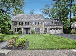 1825 Hilltop Rd, Jenkintown, PA 19046