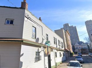 22 Orchard St APT 3, Jersey City, NJ 07306