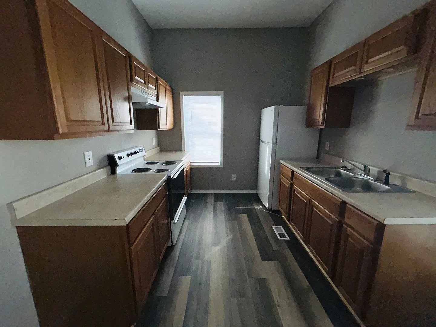 202 W. 7th — Photo 3