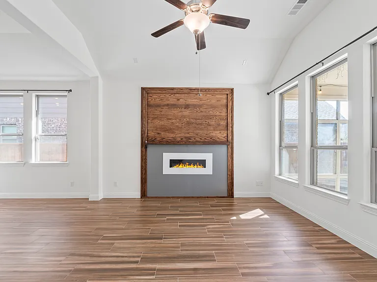 2614 High Bluff Dr — Photo 14