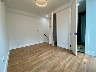 Rented by Safdie Realty Group