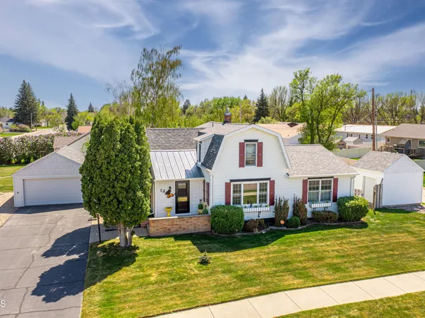 12 20th St E, Williston, ND 58801