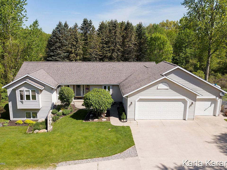 1st image of 9300 Winzer Dr